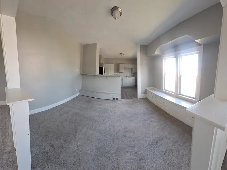 3784 E 114th St #1 — Photo 3