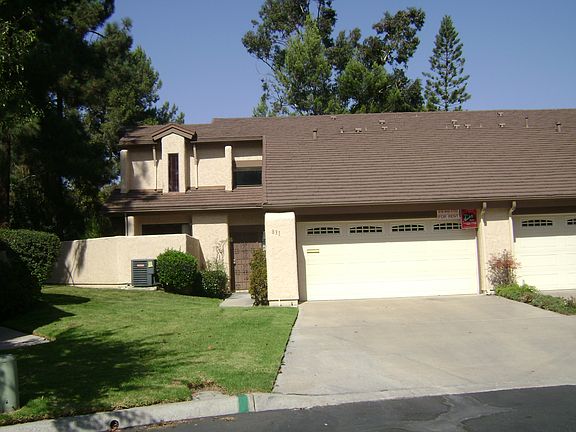 3rd image of 831 Chervil Ct