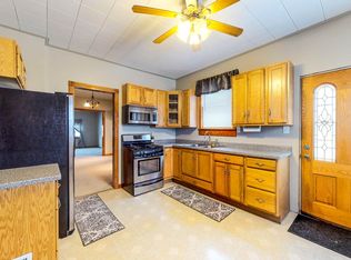 2621 S 30th St, Milwaukee, WI 53215