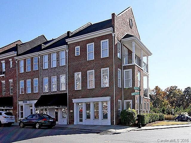 1st image of 153 Marketplace Ave