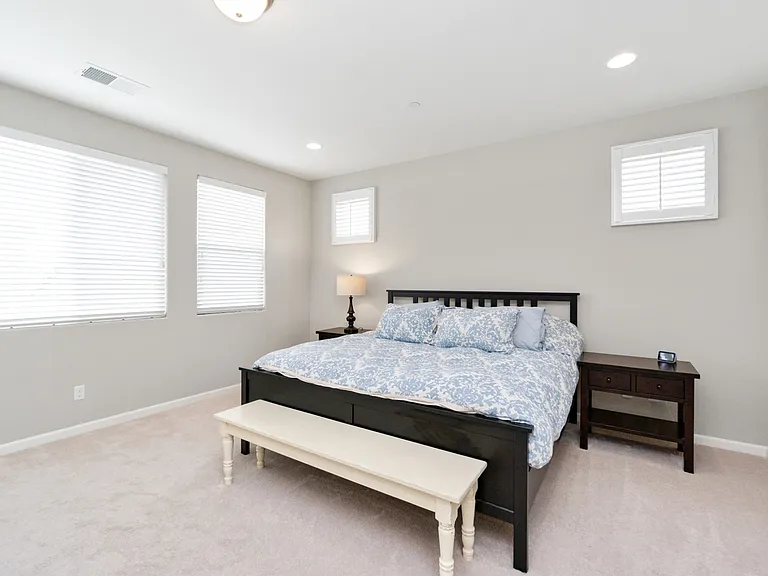 3564 Bellaire Ave — Photo 10