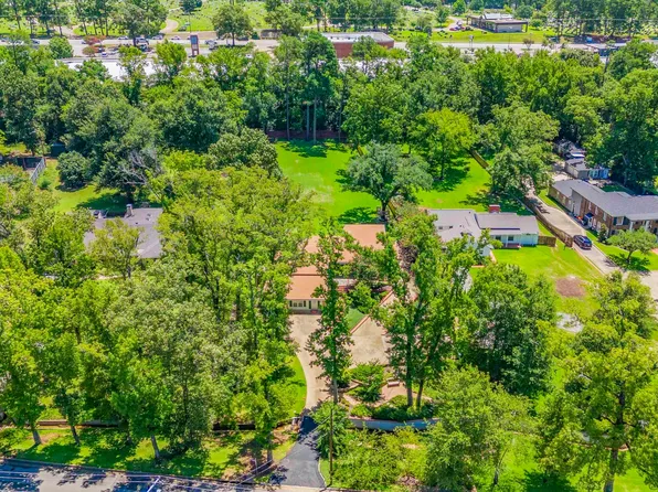 2306 Old Bullard Rd, Tyler, TX 75701