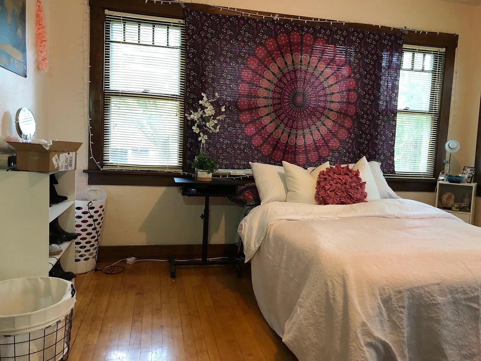 3 bed, 1500 sqft, $1,200 — Photo 1