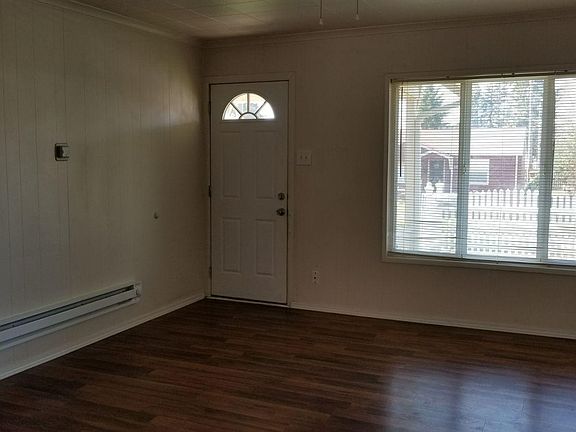 5th image of 5023 S Steele St