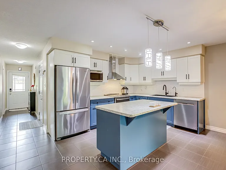 14 Amos Dr #2 — Photo 11