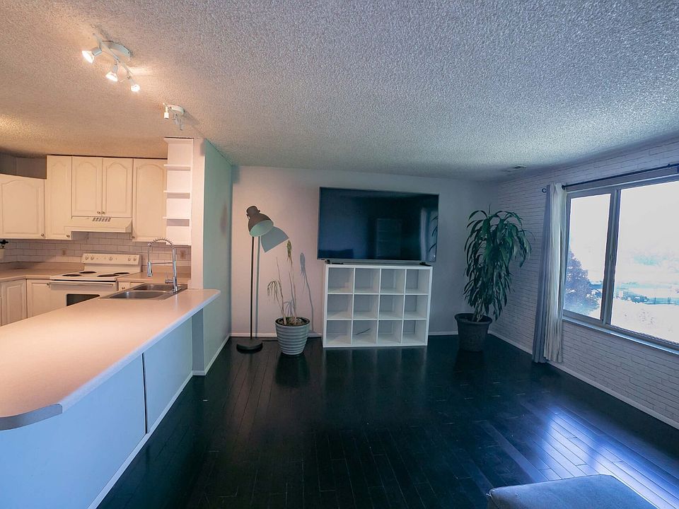 555 W Star Crest Dr Salt Lake City UT Zillow