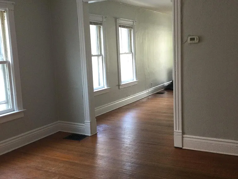 671 W Delavan Ave #2 — Photo 8