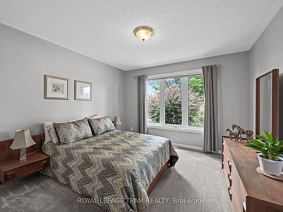 5th image of 51 Settlers Ridge Way