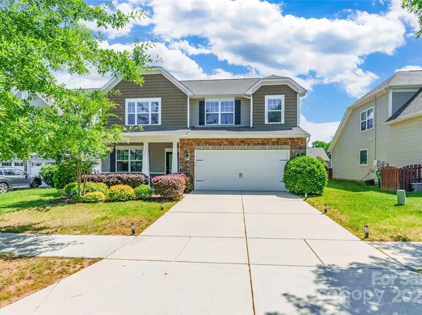 7711 Kelburn Ln, Charlotte, NC 28273
