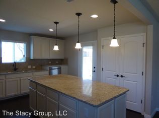 811 Hamilton Ln, Georgetown, TX 78633