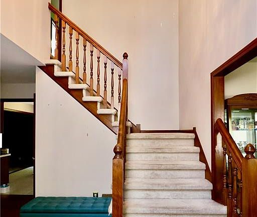 4th image of 2606 Wimbledon Park Blvd