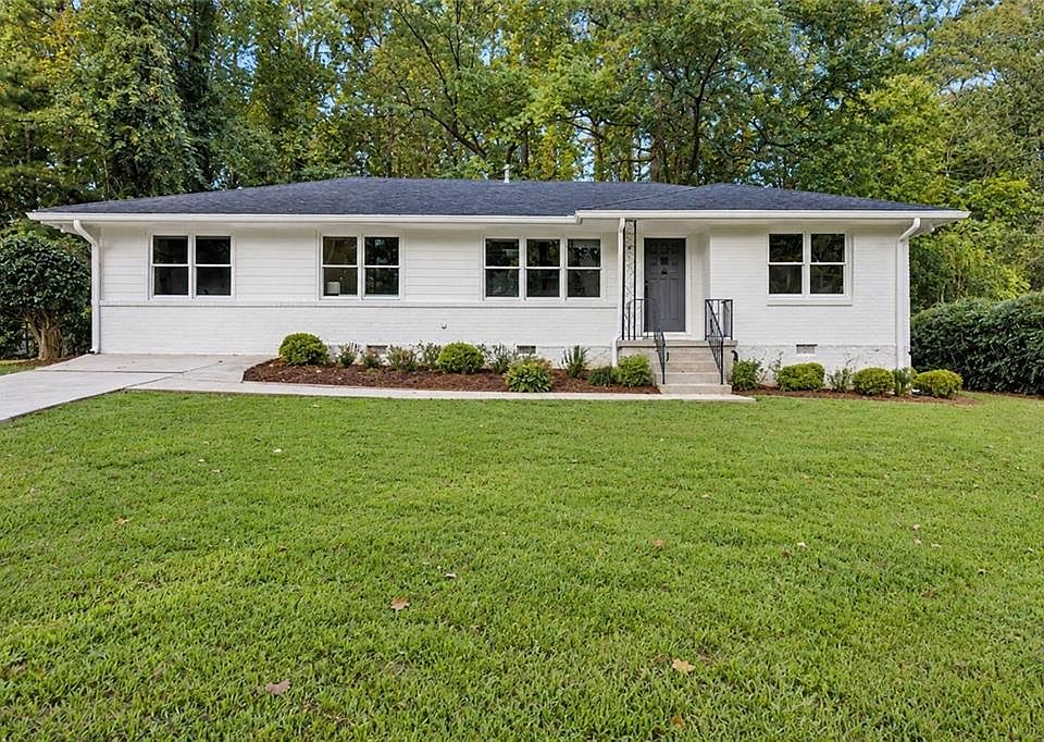 1st image of 4589 Briarcliff Rd