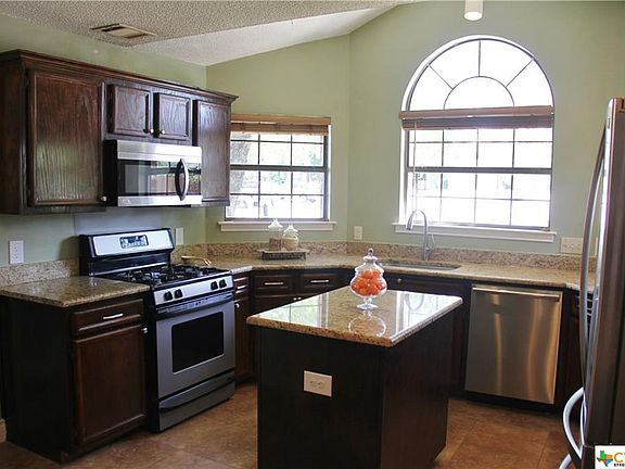 3rd image of 2114 Rosemary Ln