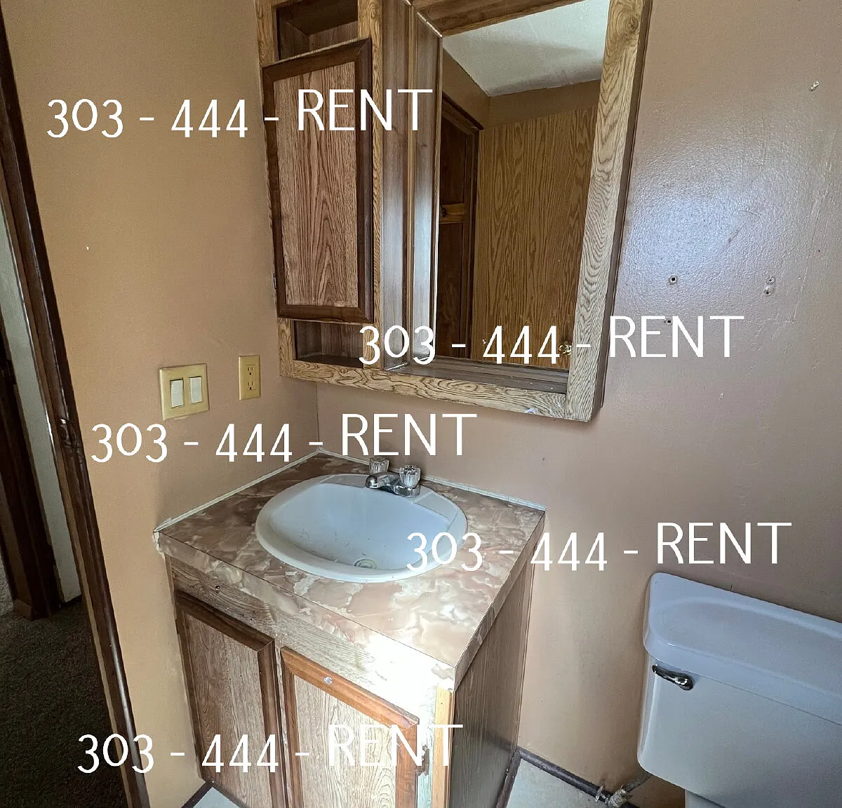 3 bed, 2.0 bath, 924 sqft, $1,375 — Photo 3