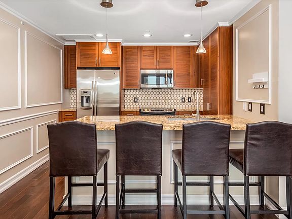 5th image of 10820 71st Ave APT 10E