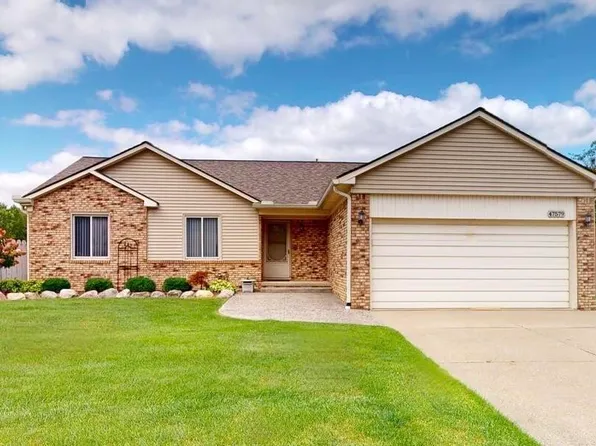 47579 Valleybrook Dr, Chesterfield, MI 48051