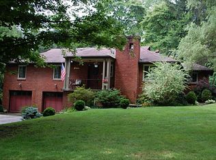 201 Brookside Blvd, Pittsburgh, PA 15241