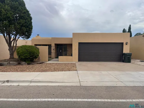1909 Callaway Dr, Carlsbad, NM 88220