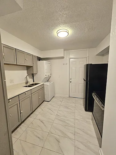 151 N Belvedere Blvd #4 Photo 1