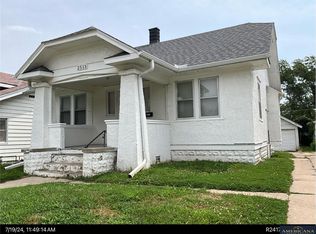 2513 N 49th St, Omaha, NE 68104