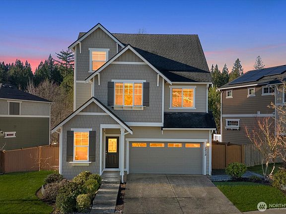 3rd image of 2212 Cady Drive