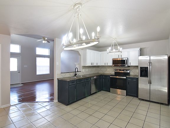 5th image of 4510 Indigo Dr