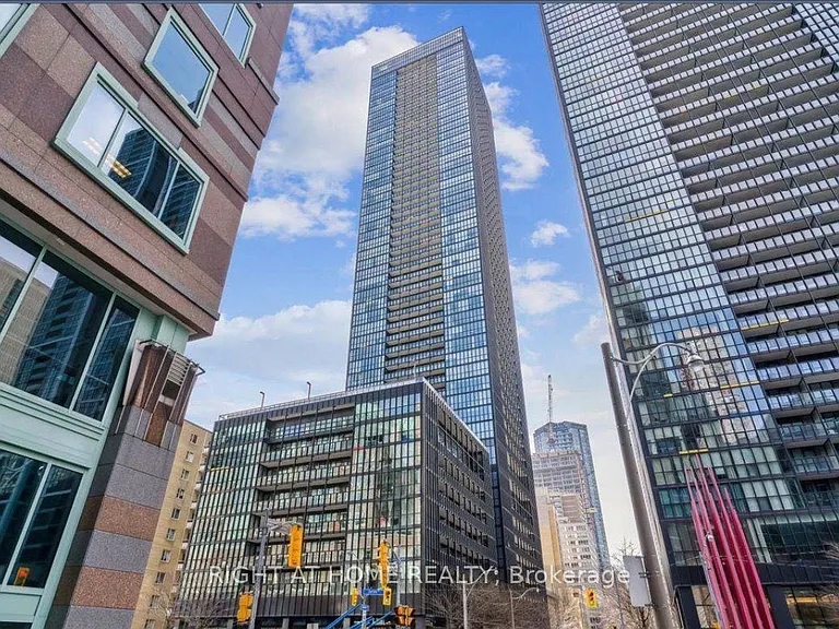 101 Charles St E #4908 — Photo 20