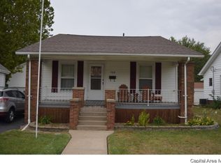 126 E Superior Ave, Jacksonville, IL 62650
