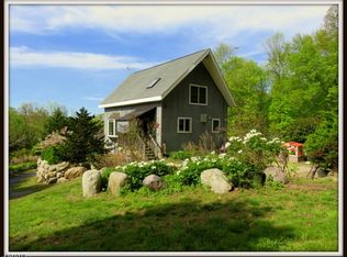 901A Fairview Lake Rd, Newton, NJ 07860