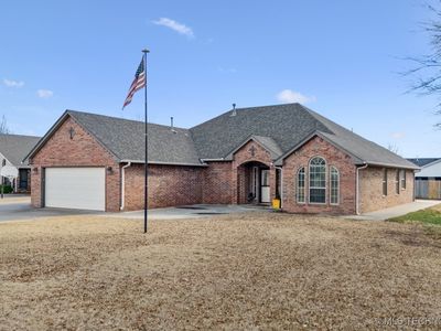 911 E 14th St, Cushing, OK, 74023