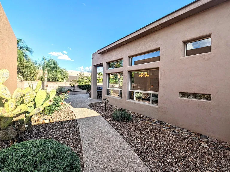 13816 N Topflite Dr — Photo 43