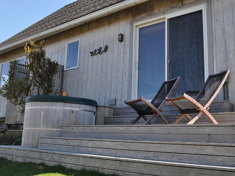 65 Seaside Ave — Photo 12