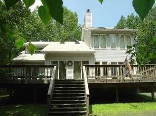 54 Rushmore Rd, Effort, PA 18330