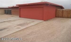 3rd image of 6933 N Starshine Dr
