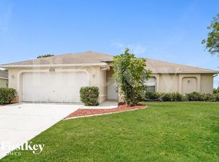 844 SW 17th St, Cape Coral, FL 33991