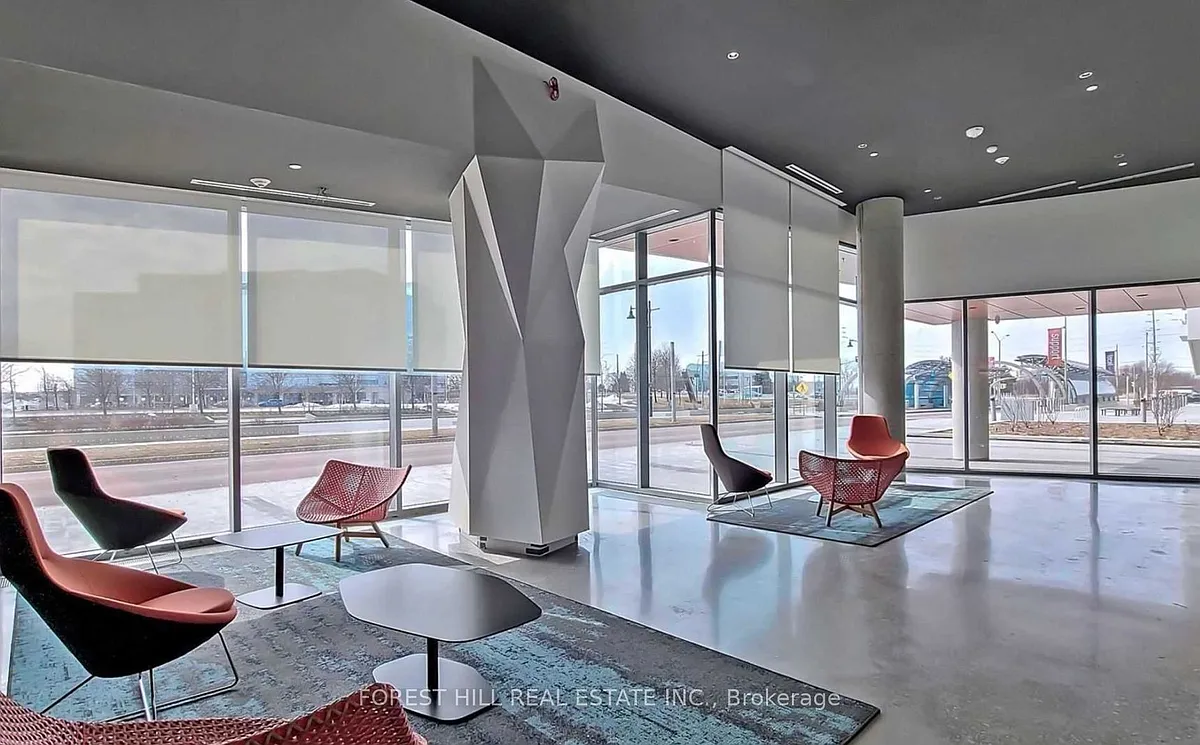 Building Photo - 8 Rouge Valley Dr W #305