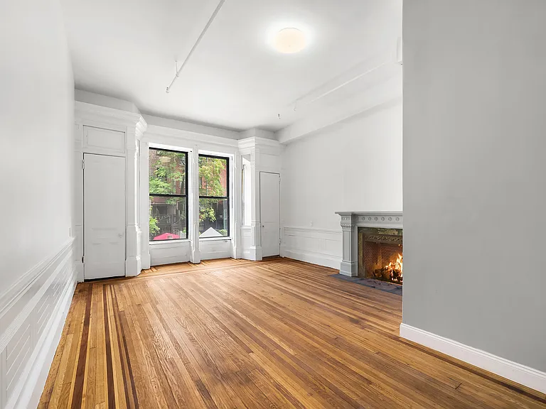 151 W 126th St #PARLOR — Photo 1
