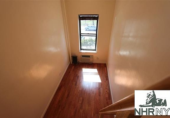 5th image of 351 W 29th St APT 8