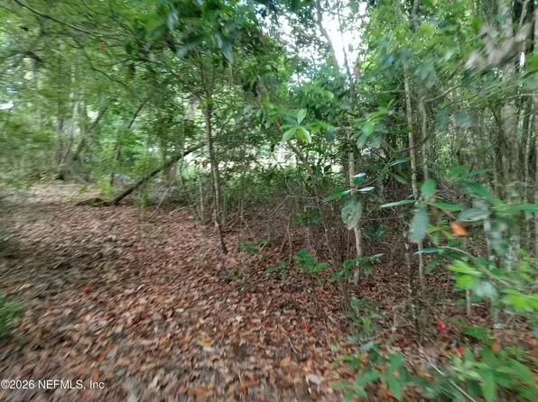 75427 JOHNSON LAKE Road, Yulee, FL 32097