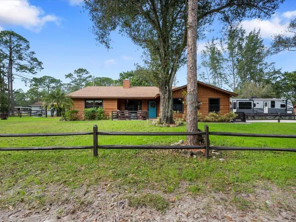 2371 147th Drive N, Loxahatchee Groves, FL 33470