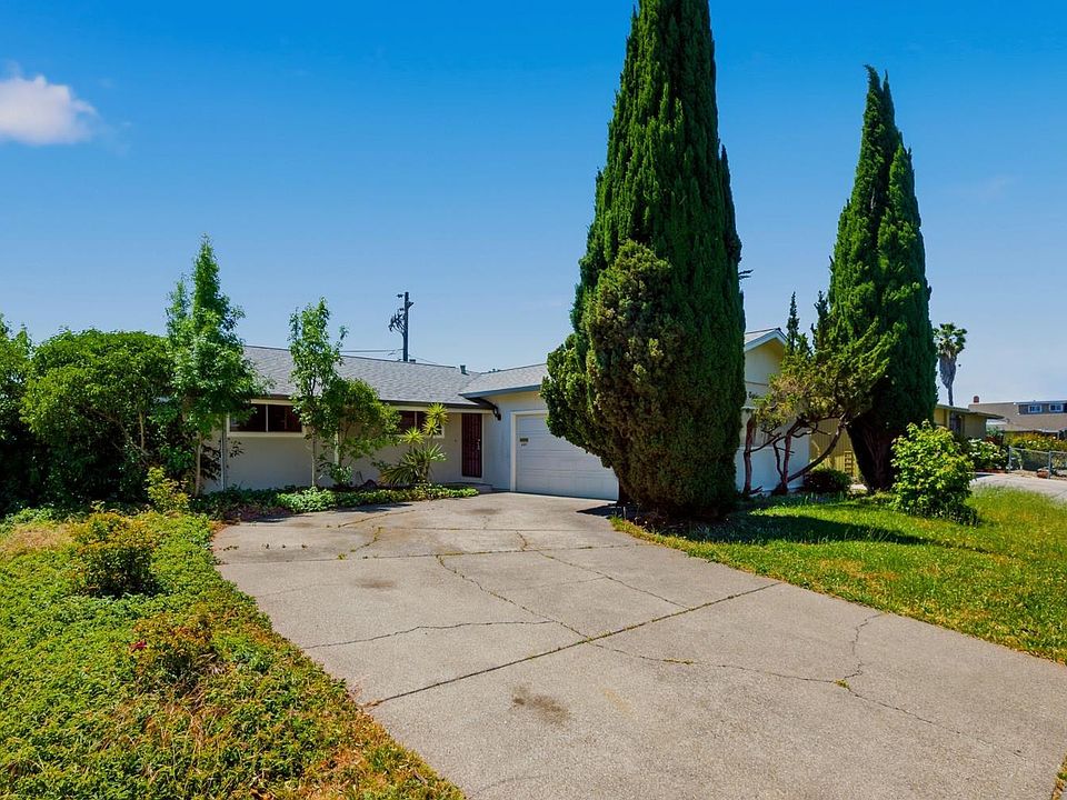 1st image of 607 San Lorenzo Street