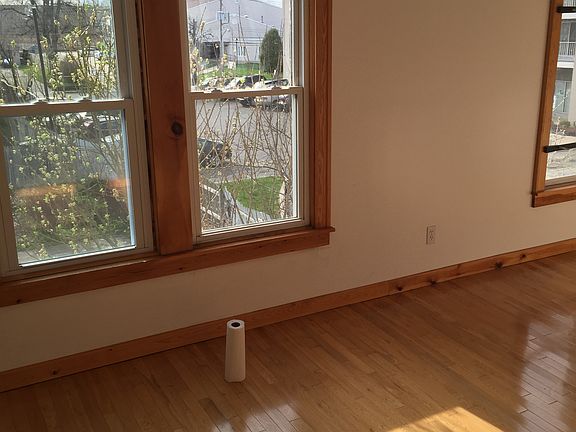3rd image of 1246 Bailey Ave