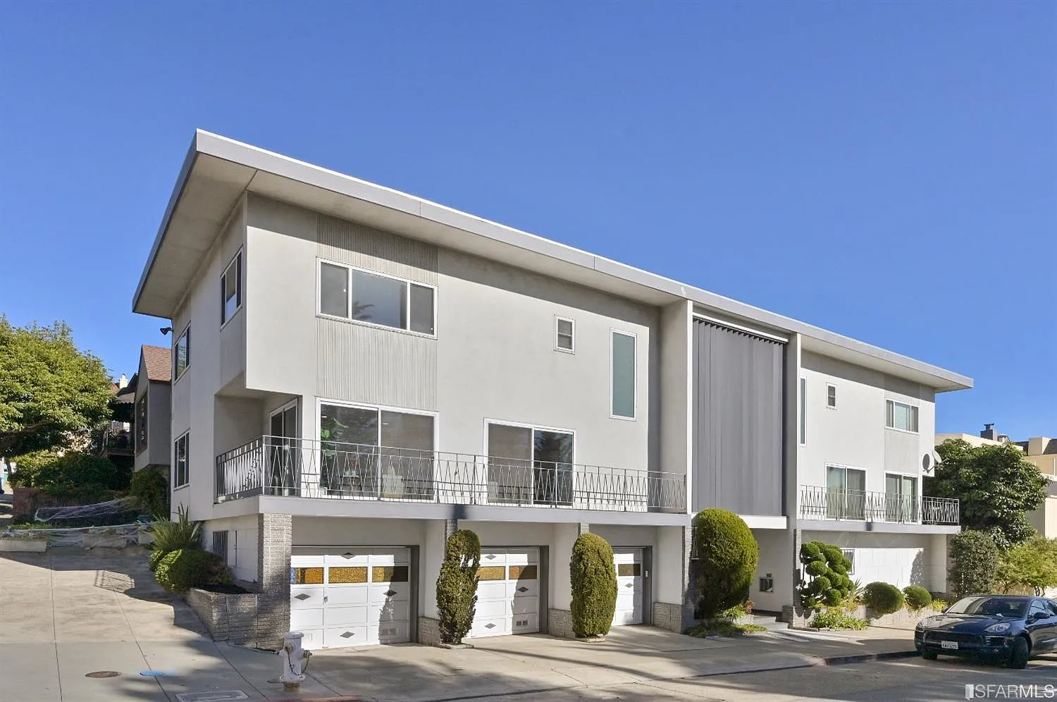 2280-2282 Golden Gate Ave photo 1