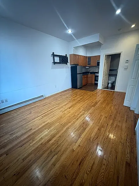 158 Rivington St #3R