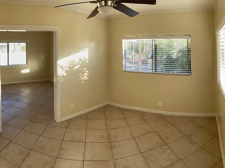 641 S Avenue 59 — Photo 11