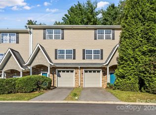 1 Terrace Ct, Asheville, NC 28804