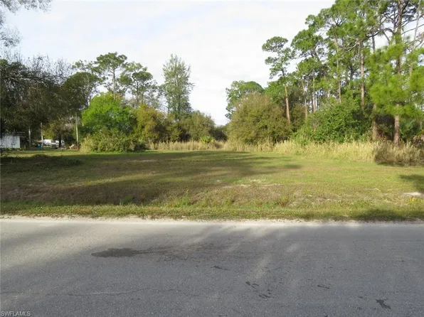 7838 Marx Dr, North Fort Myers, FL 33917
