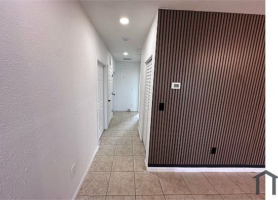 3rd image of 15723 NW 38th Ct
