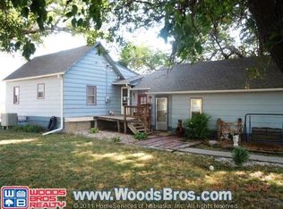 604 E 19th St, York, NE 68467