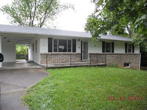 1st image of 3621 Kenilworth Ln